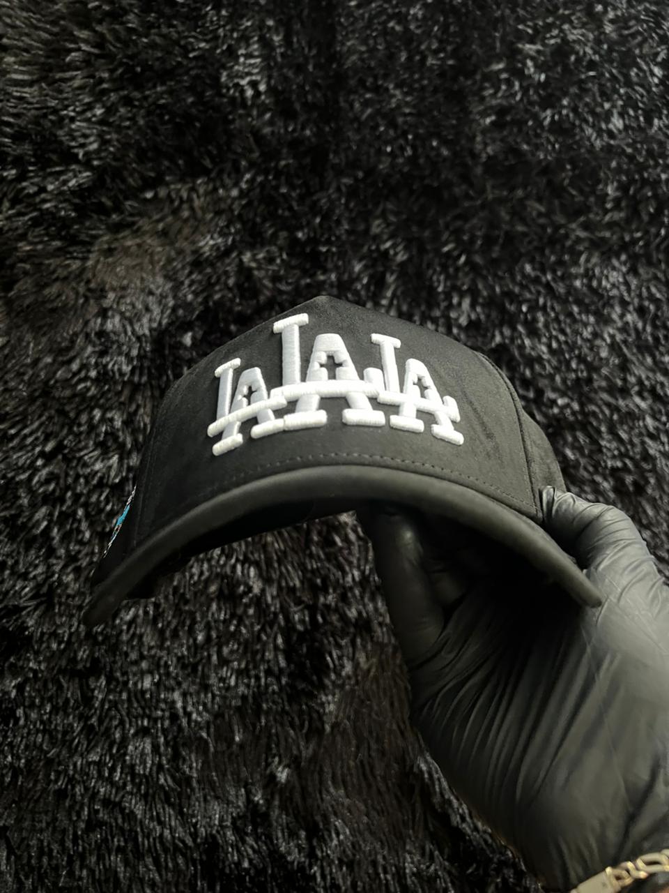 Gorra Rude Awakenings LALALA Gamuza