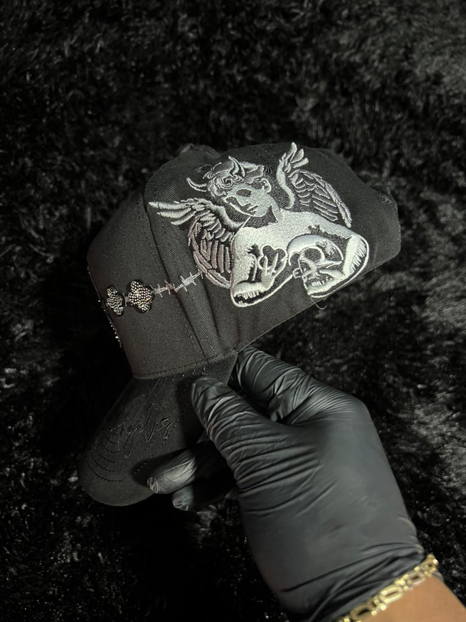 Gorra RICO HATS “LA Van Cleef” FULL SET: caja, cubrepolvos, certificado y llavero