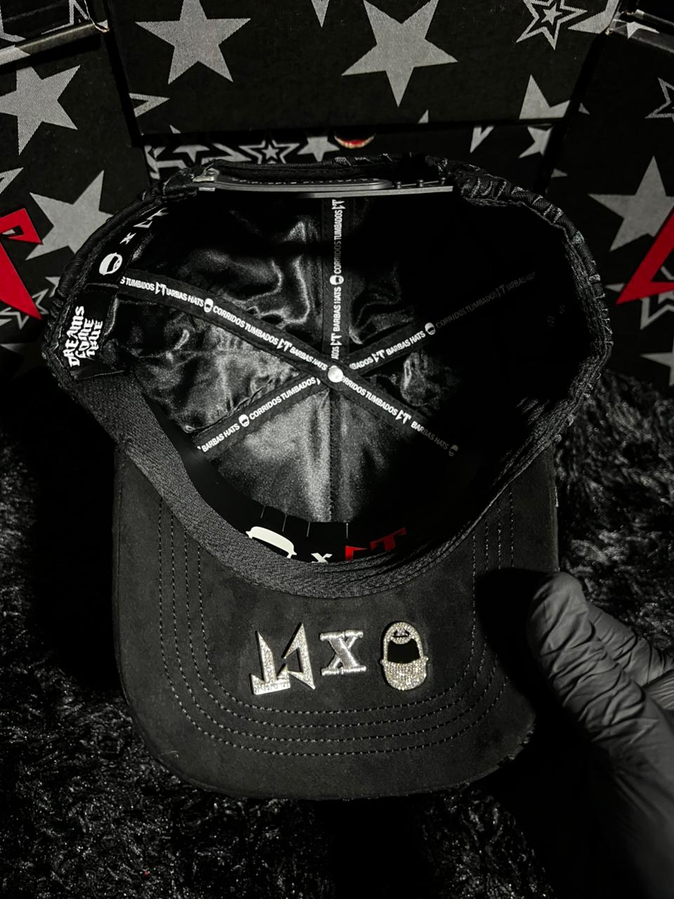 Gorra Barbas Hats “Rockstar” CAJA Y CUBREPOLVOS ENTREGA INMEDIATA