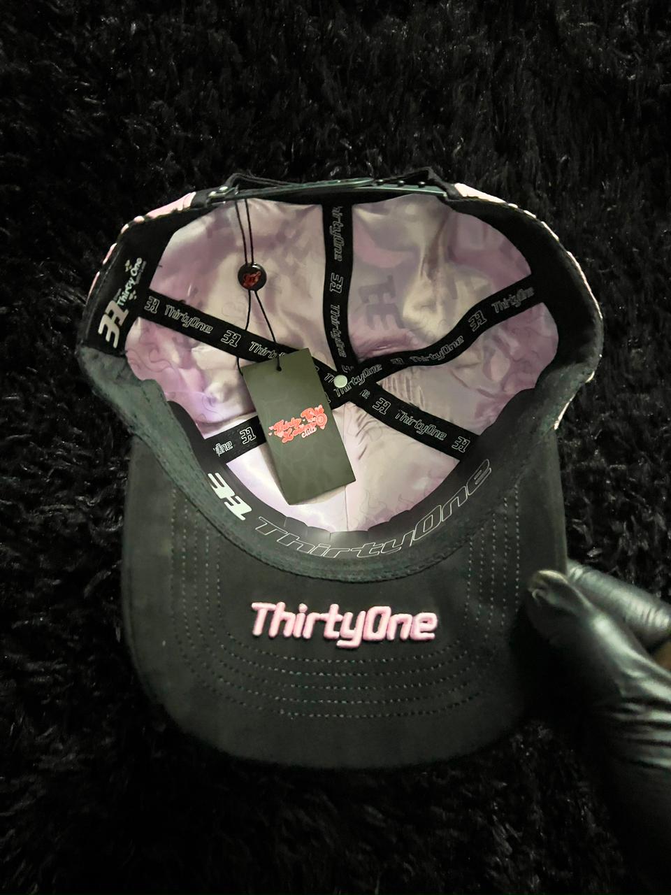Gorra ThirtyOne Hats “NY Pearls” edicion San Valentín
