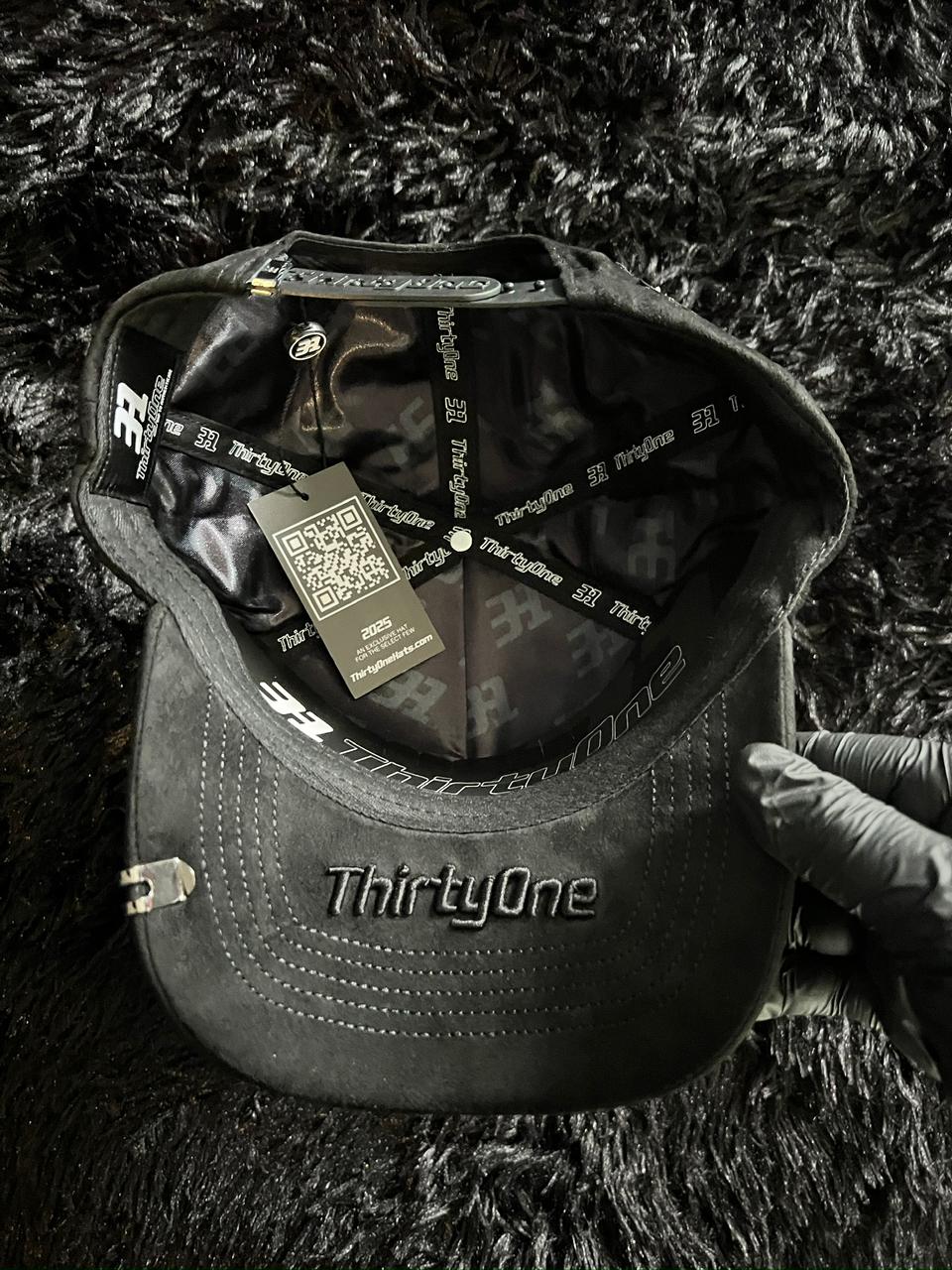 Gorra ThirtyOne Hats "LA Chrome" TOTAL BLACK